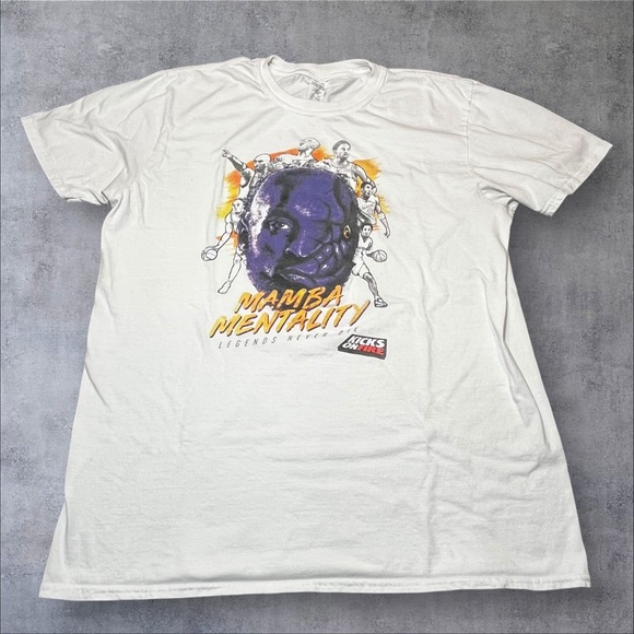 Gildan Other - Kobe‎ Bryant Mamba Mentality Large